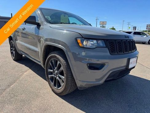 Used 2021 Jeep Grand Cherokee Laredo X AWD/4WD image 1