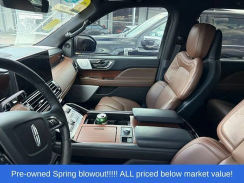 Used 2024 Lincoln Navigator Reserve AWD/4WD image 15