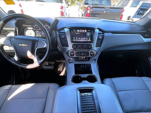 Used 2016 Chevrolet Tahoe LT w/ Luxury Package image 8