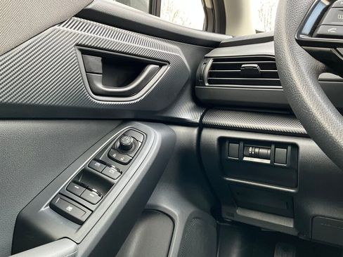 New 2025 Subaru Crosstrek 2.5i Premium image 24