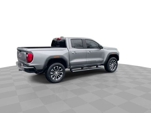 New 2026 GMC Canyon Denali image 8