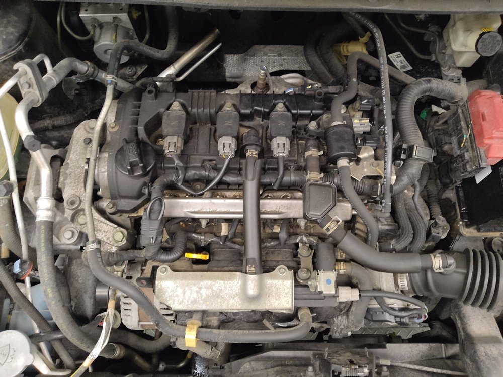 Used 2021 Nissan Kicks S FWD image 30