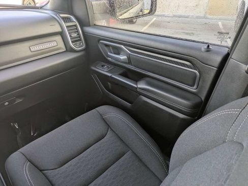 Used 2025 RAM 1500 Big Horn AWD/4WD image 17