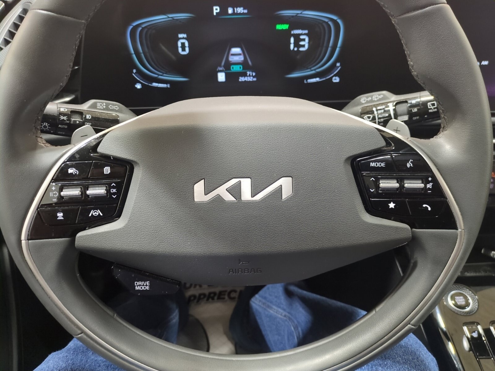 Certified 2024 Kia Niro EX Touring FWD image 21