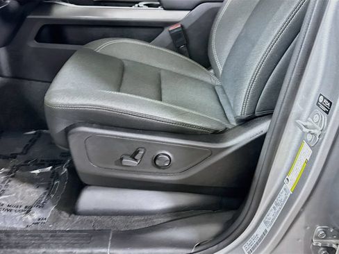 Used 2022 RAM 1500 Big Horn AWD/4WD image 23
