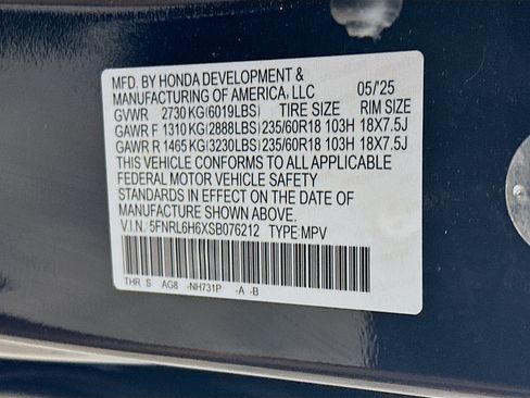Used 2025 Honda Odyssey EX-L image 12