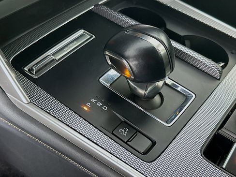 Used 2024 MAZDA CX-90 3.3 Turbo w/ Preferred Plus image 25