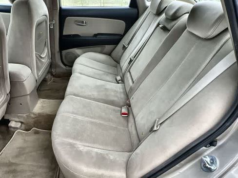 Used 2008 Hyundai Elantra Sedan FWD image 14
