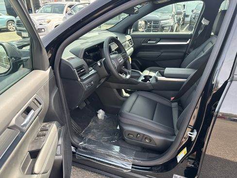 New 2026 GMC Terrain Elevation w/ Elevation Premium Package image 14