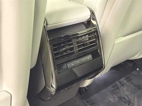 New 2026 Land Rover Range Rover Sport SE image 28