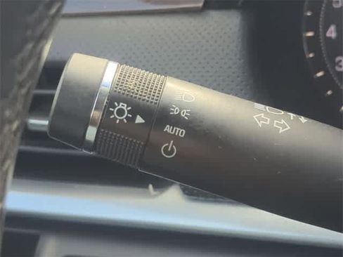 Used 2017 Cadillac XTS Luxury image 26