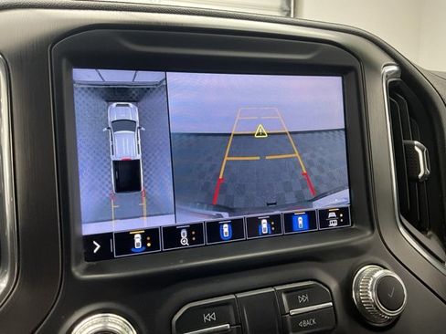 Used 2020 GMC Sierra 2500 AT4 w/ AT4 Premium Package image 5