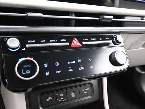 New 2026 Hyundai Tucson Limited image 18