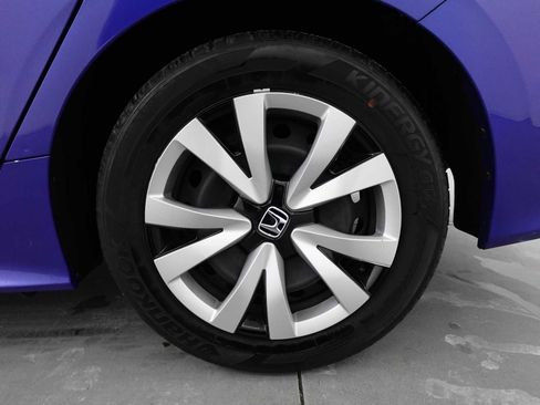 Certified 2024 Honda Civic LX image 9