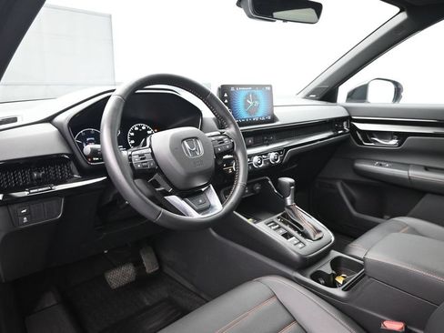 Used 2025 Honda CR-V Sport Touring image 18