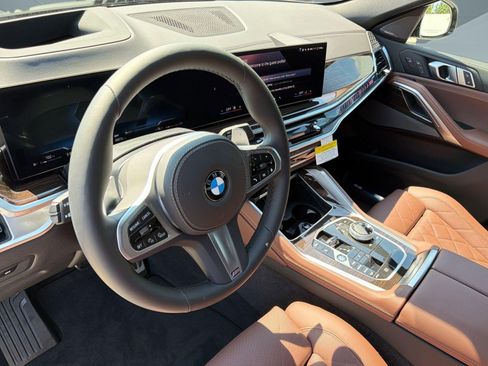 New 2026 BMW X6 xDrive40i w/ Executive Package image 4