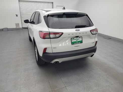 Used 2020 Ford Escape SE AWD/4WD image 6