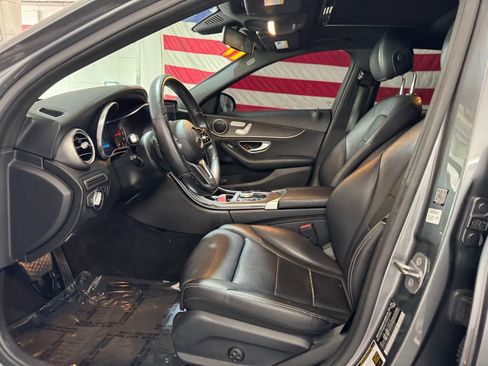 Used 2019 Mercedes-Benz C 300 4MATIC Sedan w/ Premium Package image 9