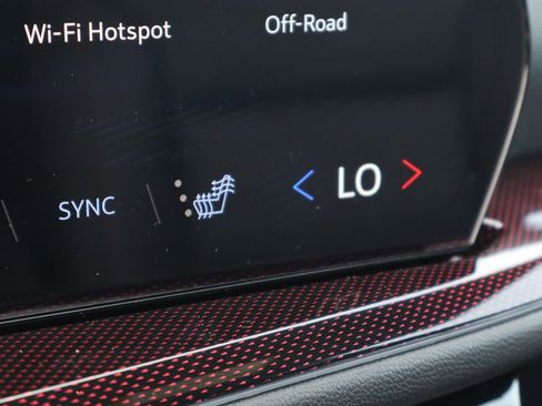 New 2026 Chevrolet Traverse Z71 AWD/4WD image 25