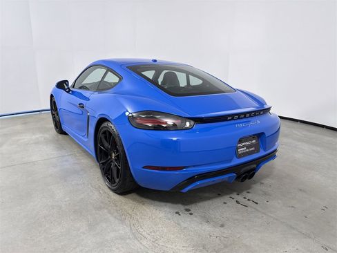 Certified 2023 Porsche 718 Cayman S image 3