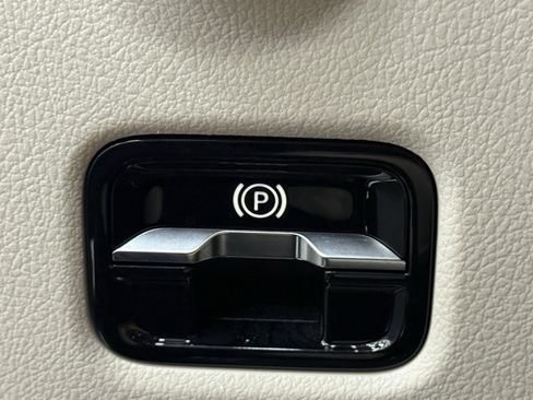 Certified 2023 Mercedes-Benz C 300 C 300 image 29