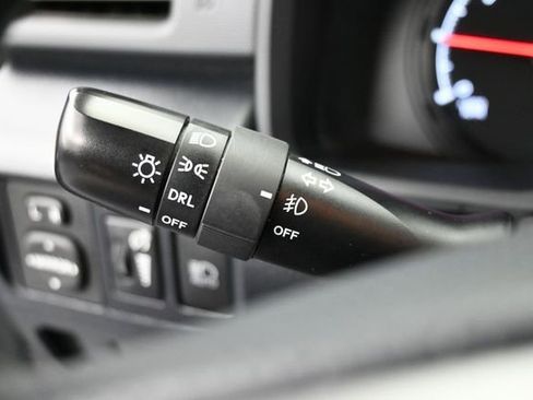 Used 2022 Toyota 4Runner SR5 AWD/4WD image 23