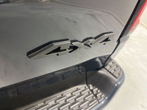 New 2026 RAM 1500 4x4 Crew Cab image 30