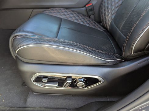 Used 2024 Jeep Grand Cherokee Summit w/ High Altitude Package image 23