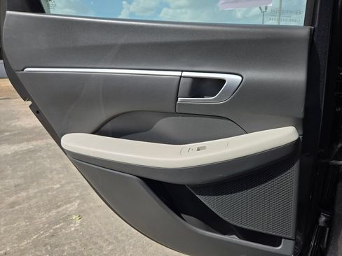 Used 2025 Hyundai Sonata SEL FWD image 25