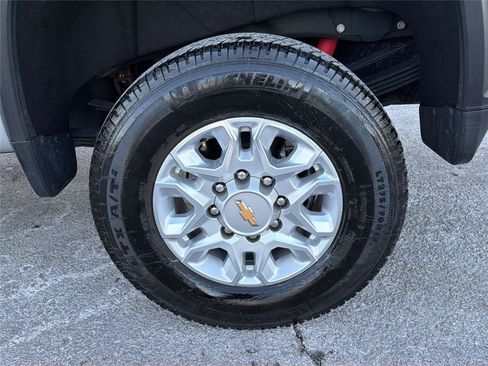 Used 2022 Chevrolet Silverado 3500 LT w/ Convenience Package image 44