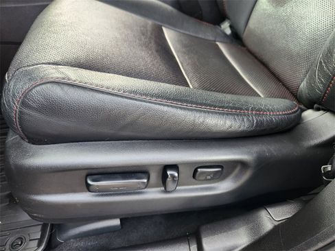 Certified 2020 Honda Pilot Black Edition image 15