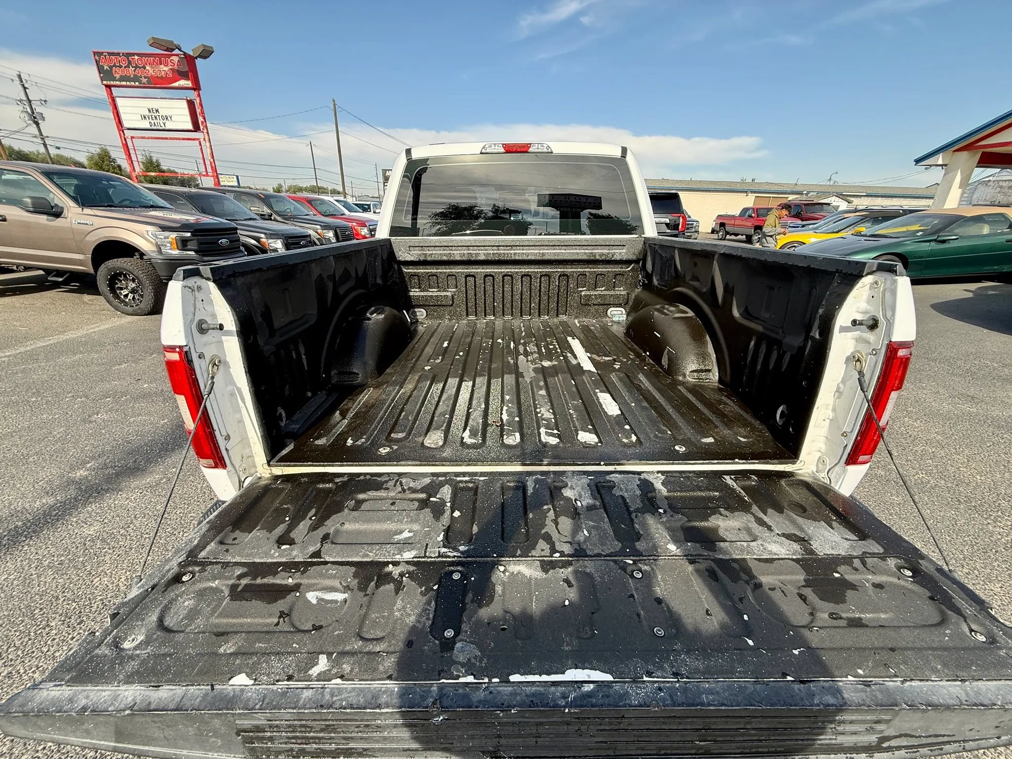 Used 2018 Ford F150 XL w/ Equipment Group 101A Mid AWD/4WD image 14