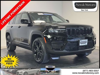 Used 2022 Jeep Grand Cherokee Altitude