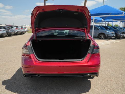 Used 2025 Honda Accord Sport image 7