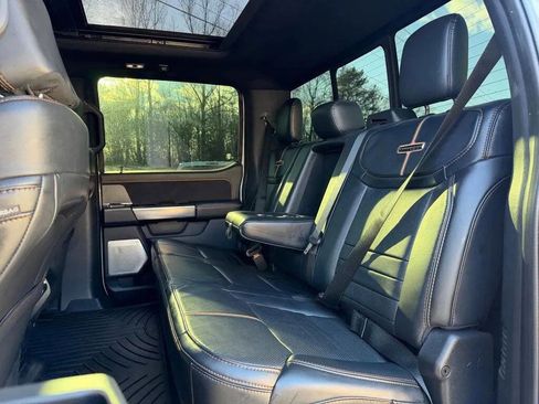 Used 2024 Ford F250 Platinum image 21