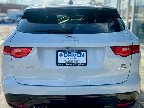 Used 2017 Jaguar F-PACE S AWD/4WD image 4