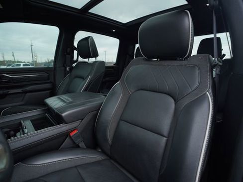 Used 2025 RAM 1500 Limited w/ Trailer Tow Group image 38