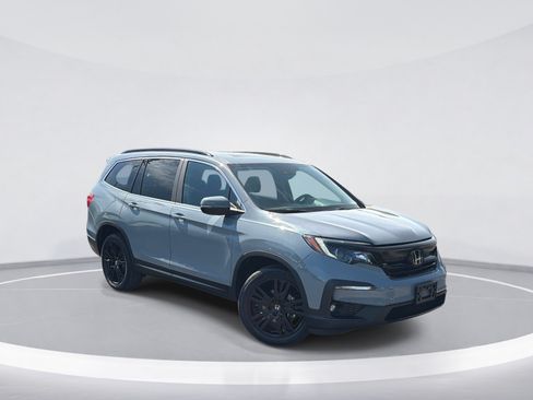 Used 2022 Honda Pilot Special Edition image 2