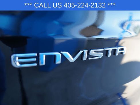 Used 2025 Buick Envista Sport Touring image 4