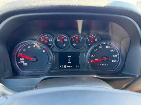 Used 2023 Chevrolet Silverado 1500 Custom image 22