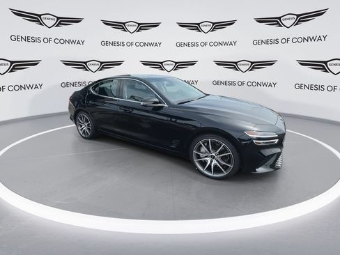 Used 2026 Genesis G70 2.5T Prestige RWD image 2