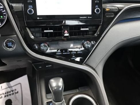 Used 2023 Toyota Camry XLE w/ Cold Weather Package image 18