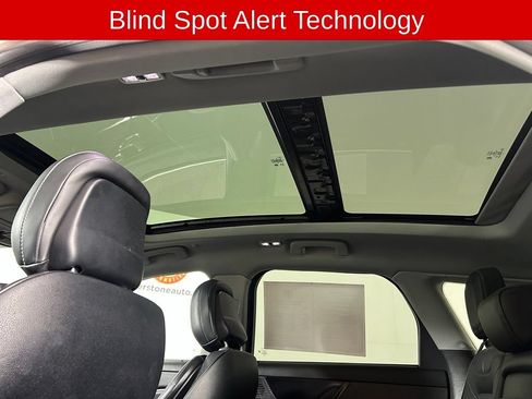 Used 2020 Lincoln Corsair AWD w/ Premium Package image 14