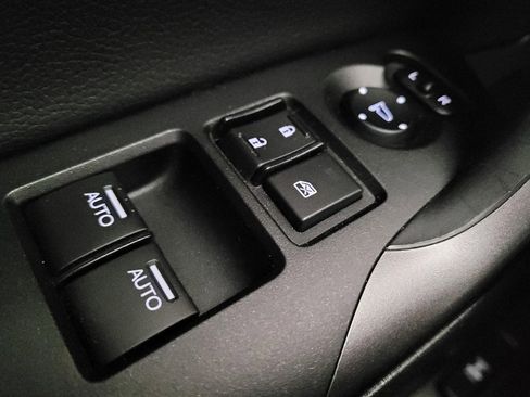 Used 2016 Honda Accord EX-L image 27