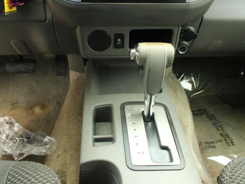 Used 2016 Nissan Frontier Desert Runner RWD image 20