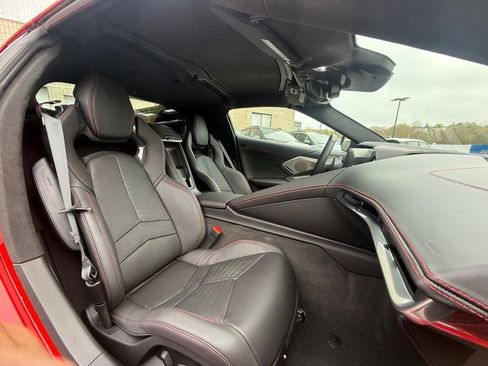 Used 2025 Chevrolet Corvette Z06 RWD image 57