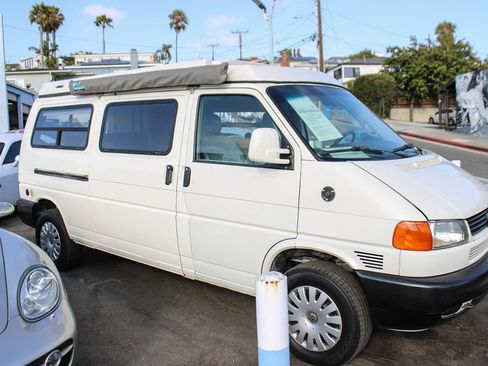 Used 1997 Volkswagen Eurovan Camper FWD image 6