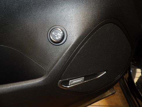 Used 2022 Buick Envision Essence w/ Technology Package II image 25