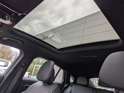 New 2026 Mercedes-Benz GLC 43 AMG 4MATIC Coupe image 14