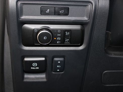 Used 2024 Ford Expedition Limited image 22